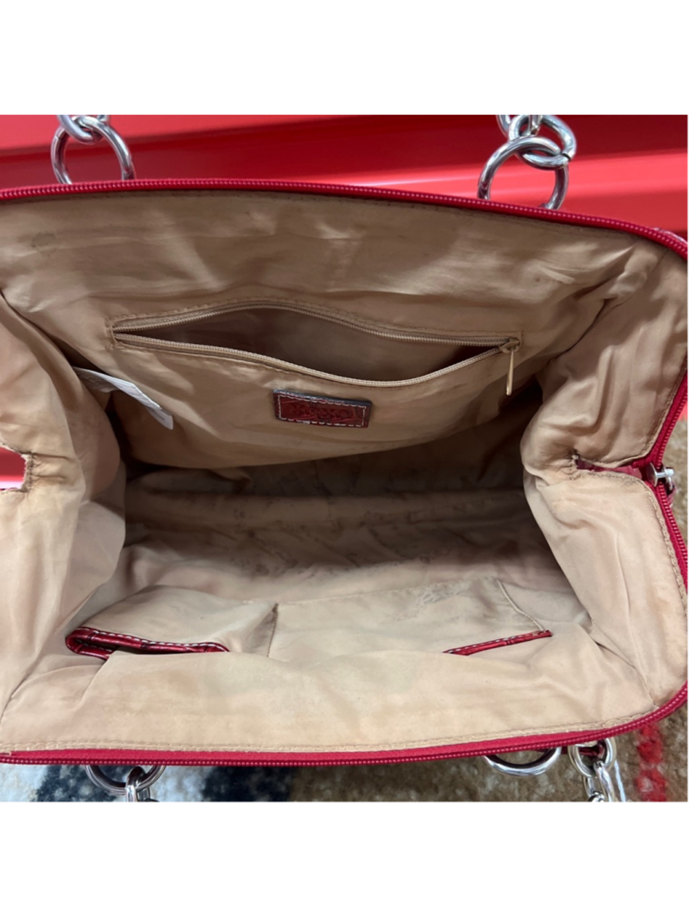 Women's XOXO Red Croc Embossed Satchel One Size - Picture 7 of 8